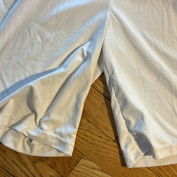 Athletic shorts - Picture 4 of 7